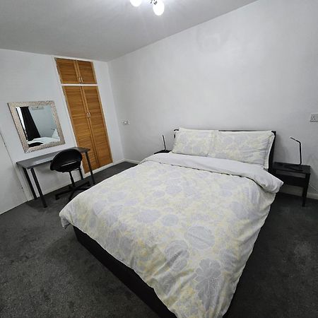 Entire Rental, Easy Reach To Etihad Stadium 曼彻斯特 外观 照片