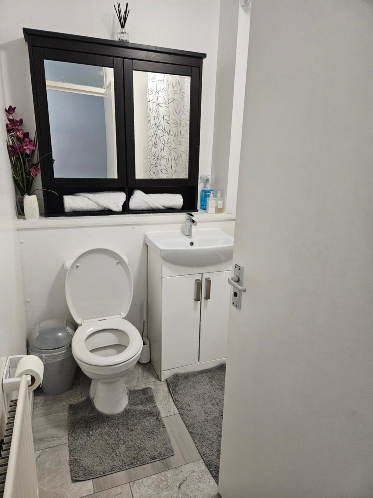 Entire Rental, Easy Reach To Etihad Stadium 曼彻斯特 外观 照片